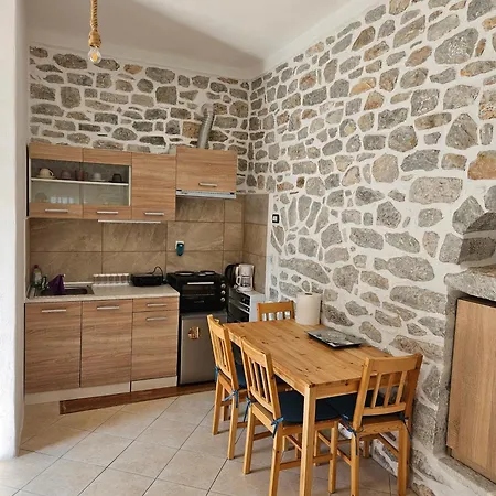 Rigas Stone Tower East Mani 2 Apartment Argilia Exterior photo