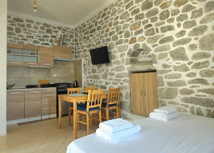 Rigas Stone Tower East Mani 2