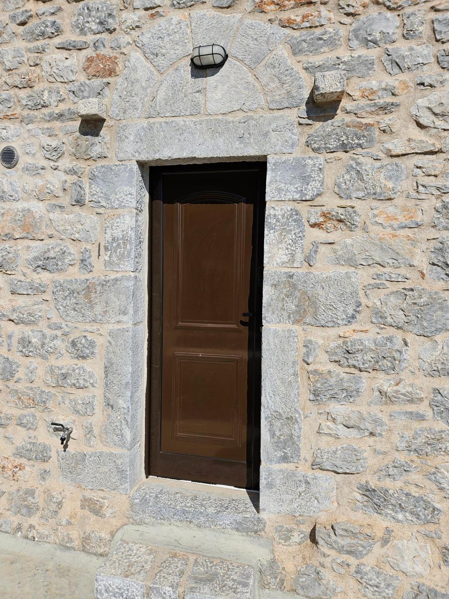 Rigas Stone Tower East Mani 2 Apartment *